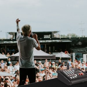 WM55 Bezprzewodowy mikrofon UHF typu Plug&Play one size 13