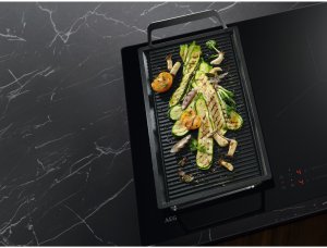 Hob AEG TO64IB00IB 8