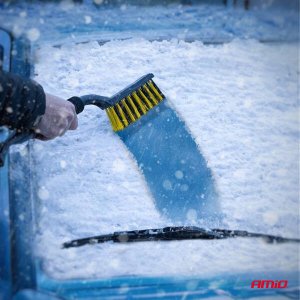 Szczotka zmiotka skrobaczka do szyb śniegu lodu mosiężna teleskopowa futura basic 87-115 cm 6