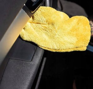 Meguiars Quik Interior Detailer Cleaner 3