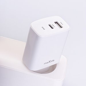 Maxlife ładowarka sieciowa PD QC MXTC-10-20AC 1x USB-C 1x USB 20W biała 9