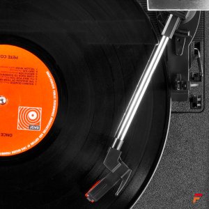 Gramofon Fenton Gramofon RP106W głośniki USB brązowy one size 21