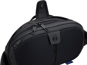 Thule Tact Crossbody 5L - Black, 3205290 | Thule 9