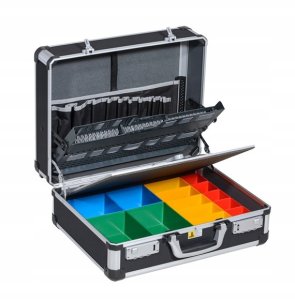 Walizka aluminiowa czarna- 440x360x200 mm 2