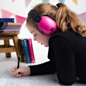 Słuchawki ochronne nauszniki wygłuszające dzieci magenta 3lata+ BANZ 6