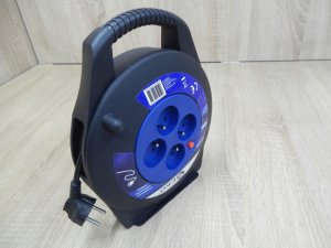 Przedłużacz elektryczny zwijany 4 gniazda 10m (10) 7