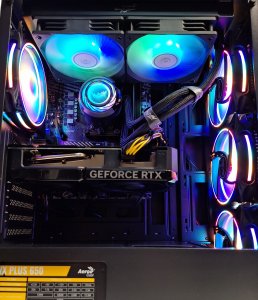 Komputer do gier KING RYZEN 5700X3D+AIO WODA /32GB/1TB/RTX 4060 8GB/W11 PRO 8