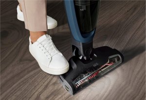Odkurzacz pionowy AEG Odkurzacz bezprzewodowy 2w1 50 min pracy 21,6 V zestaw akcesoriów 3
