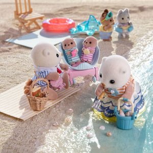 Sylvanian Families Sea otter family 9