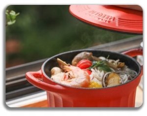 BUYDEEM Emaliowane naczynie żeliwne 1,8L, model CP541, kolor Koi Red 8