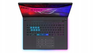 Laptop Asus ROG Strix G16 G615 i5-13450HX / 16 GB / 1 TB / RTX 5060 / 165 Hz (G615JM-I5161) 3