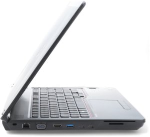 Laptop poleasingowy Fujitsu Fujitsu Celsius H7510 i5-10400H 16GB 512GB SSD 1920x1080 nVidia Quadro P620 Klasa A Windows 11 Professional 3