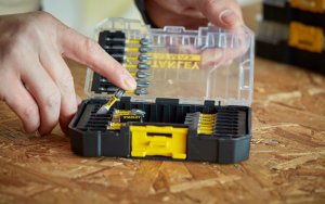 Stanley Zestaw końcówek i nasadek udarowych 1/4" z 2 uchwytami magnetycznymi 55 szt. (STA88559-XJ) 6