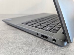 Dell Latitude 13 7340 i7-1365U 16GB 256 SSD FHD+ Win11Pro Aluminium 9