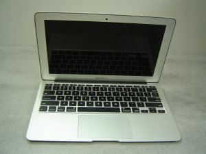 Apple MacBook Air 11'' 1,6 GHz 4GB 128SSD macOS 7