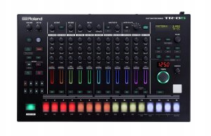 Roland TR-8S Maszyna perkusyjna z samplami i ACB USB/MIDI 5