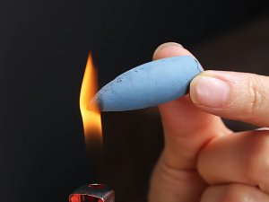 Kominek zapachowy ceramiczny wodospad kadzidło aromaterapia + 10 knotów 7