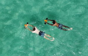 Skuter podwodny Geneinno S2 (czarno-żółty) 4