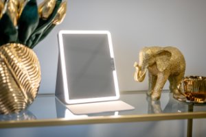 Lusterko kosmetyczne Humanas Lusterko do makijażu HS-ML02 z podświetleniem LED - różowe 13