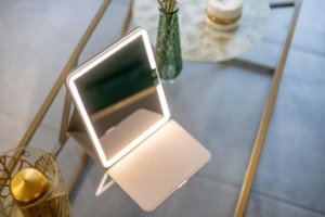 Lusterko kosmetyczne Humanas Lusterko do makijażu HS-ML02 z podświetleniem LED - różowe 8