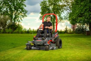 Traktor ogrodowy Cedrus Traktorek C-Trac Z132 52 Zero-Skręt Traktorek Ogrodowy Kosiarka Samojezdna Spalinowa Do Trawy Zero Turn 132Cm 27Km Loncin Lc2P82F V-Twin Dwa Cylindry C-Trac-Z132 - 4