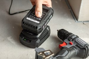 Graphite Akumulator Energy+ 18V Li-Ion 2.0Ah (TOP-58G001-1) 3