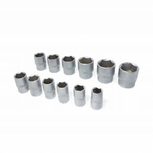 Zestaw narzędzi 82el. 1/2" i 1/4" (6-kątnych) (4-32mm) 10