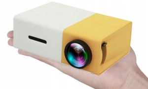 PROJEKTOR RZUTNIK YG300 6