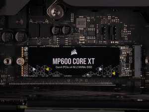 Corsair MP600 CORE XT 2 TB M.2 PCI Express 4.0 NVMe QLC 3D NAND 12