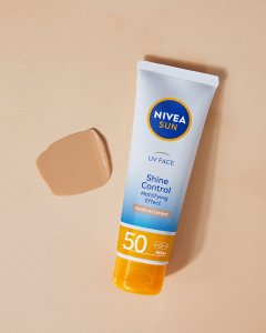 NIVEA SUN Shine Control Krem matujący do twarzy SPF50 50 ml 3