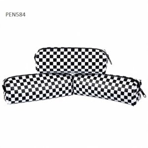 Piórnik jednokomorowy szachownica 4