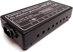 Tomanek CASE-1 zasilacz do efektów gitarowych 9V DC 1800mA 1