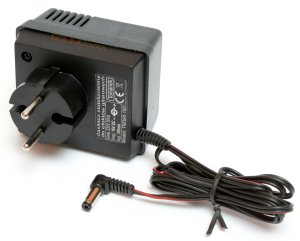 Tomanek zasilacz wtyczkowy TM300-18D 18V DC 300mA 1
