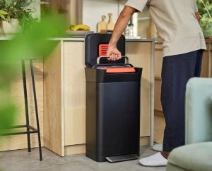 Kosz na śmieci Joseph Joseph Joseph Joseph Titan 30L Black Trash Compactor 3