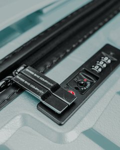 Duża walizka SwissBags Diamond cut 76 cm metaliczny niebieski 8