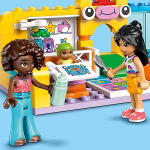 LEGO Friends Pokój zabaw młodszej siostry Aliyi (42645) 5