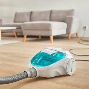 Sencor SVC1015TQ UltraCompact 3AAA 10