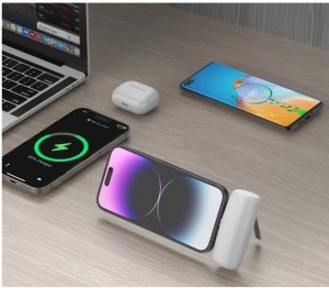 rebeltec Powerbank P5 PLUG-IN (5 000mAh 10W) bezpośrednie podpięcie do telefonu za pomocą złącza USB-C 1