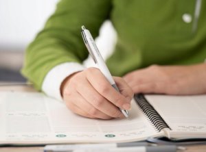 Pentel Pióro kulkowe Floatune BY208 czarne 4