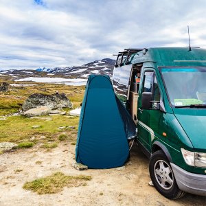 NC1706 TURKUSOWA PRZEBIERALNIA NILS CAMP 5