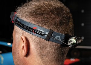 Lampa czołowa LED  250 lm do detailingu lub dopasowywania kolorów  I-MATCH 4 03.5663 4