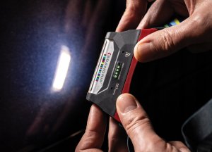 Lampa czołowa LED  250 lm do detailingu lub dopasowywania kolorów  I-MATCH 4 03.5663 5