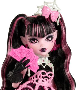 Mattel Monster High Straszysłodkie urodziny Draculaura (JBG74) 4