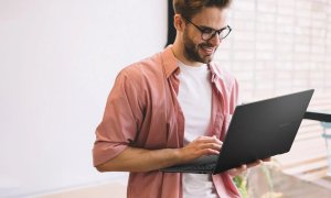 Laptop Asus E1504GA-WS36 i3-N305/15.6" FHD/8GB/SSD 256GB/BT/Win 11 Black 3