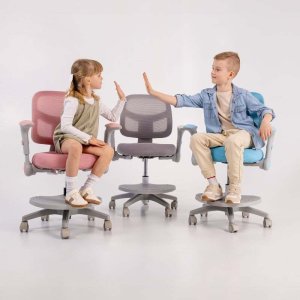 Krzesło biurowe MarkAdler Junior 5.0 Szare 3
