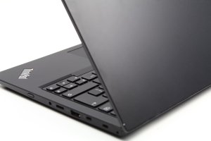 ThinkPad L390 i5-8265U 16GB 512GB SSD 13,3" FHD IPS Win11 Pro 6