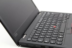 ThinkPad L390 i5-8265U 8GB 256GB SSD 13,3" FHD IPS Win11 Pro 9