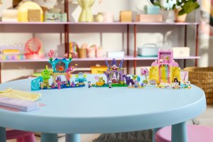 LEGO Koci Domek Gabi Łakociowa Góra i Kiciowy Ogródek (11205) 2