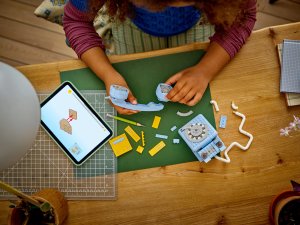 Creator Telefon w stylu retro (31174) 4