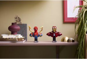 LEGO Marvel Popiersie Iron Spider-Mana (76326) 9